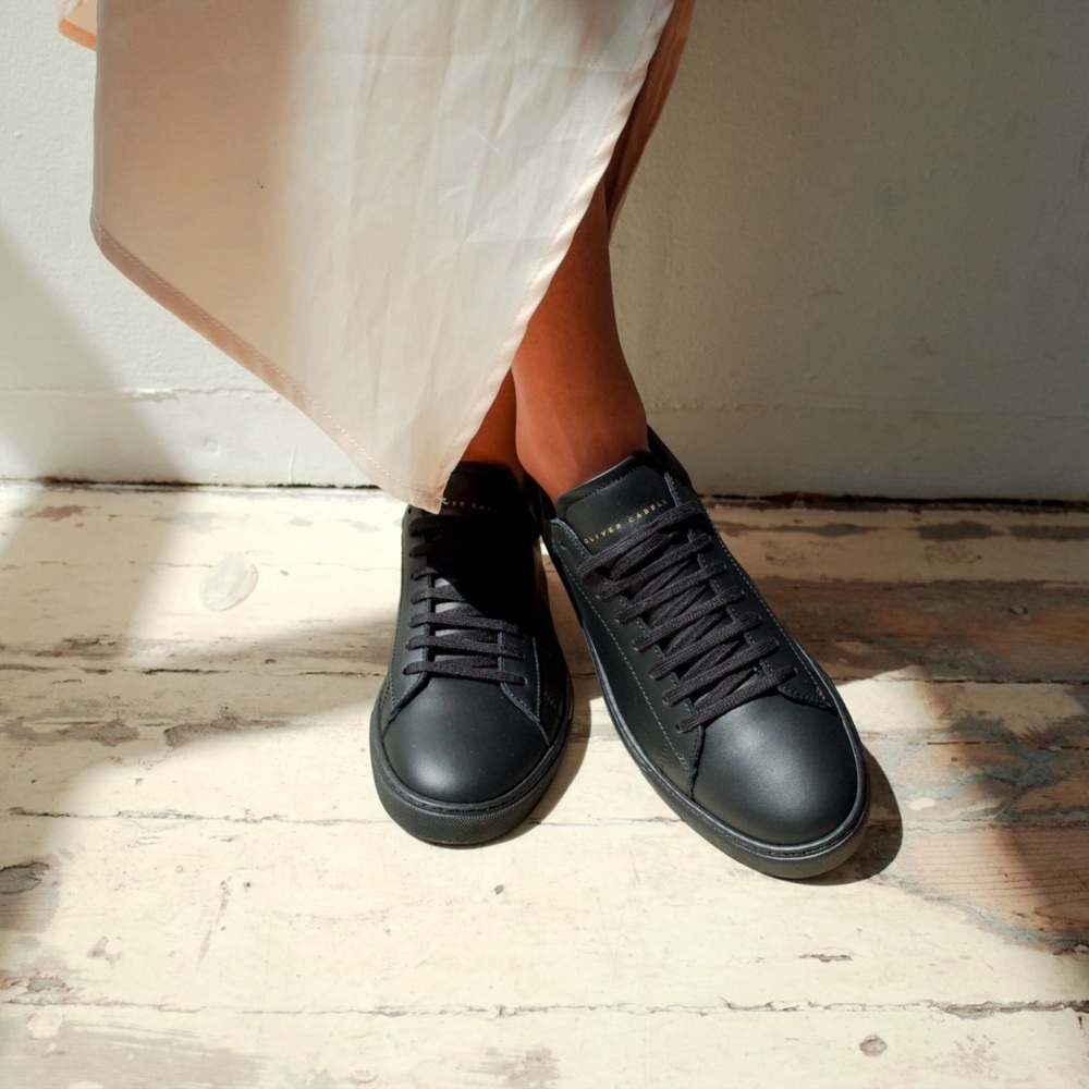 Oliver Cabell Jet Black Low 1 Leather Women's Sneakers - Picture 2 of 7